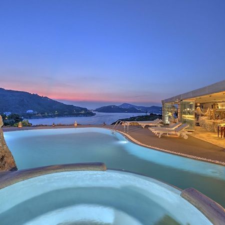 Eirini Luxury Hotel Villas Grikos Bay  エクステリア 写真