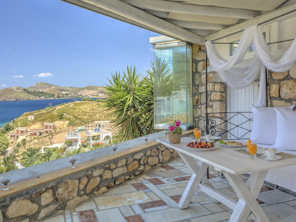 Eirini Luxury Hotel Villas Grikos Bay  エクステリア 写真