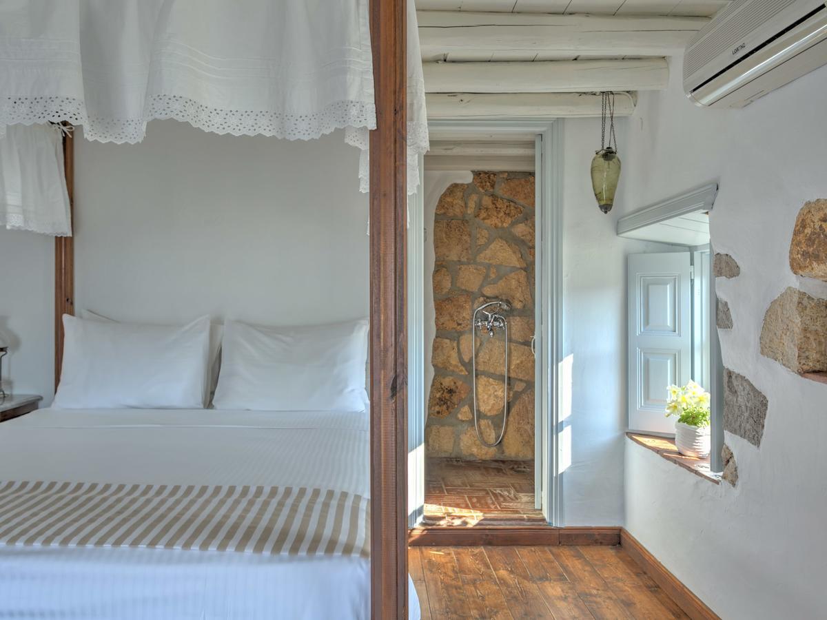 Eirini Luxury Hotel Villas Grikos Bay  エクステリア 写真