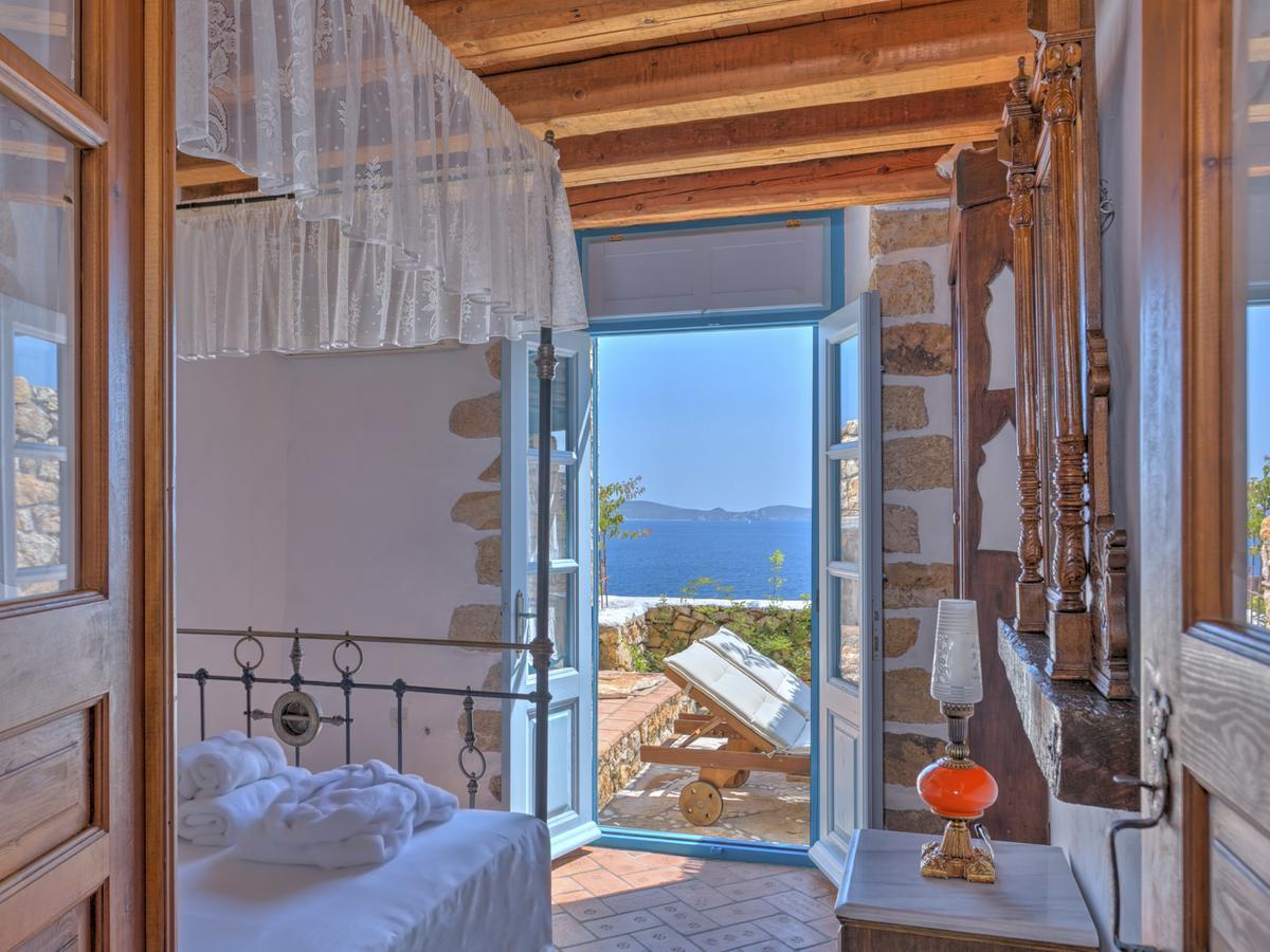 Eirini Luxury Hotel Villas Grikos Bay  エクステリア 写真
